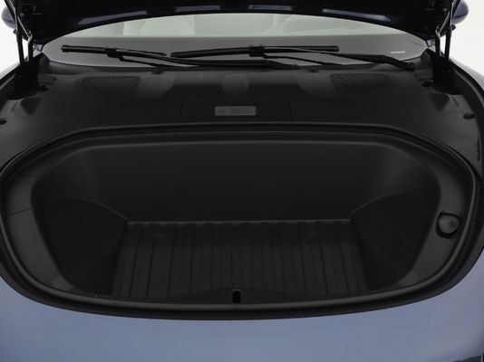 2024 Arrivée Taille de carrosserie 4997x1963x1455 mm Manette à gauche SU7 Max EV Voiture de sport
