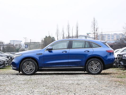 2024 Mercedes Benz EQC 350 400 4MATIC Le mélange parfait de luxe et de puissance électrique