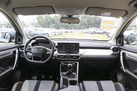 Panoramique toit-soleil 2024 Geely Binyue Coolray 4 roues SUV 5 sièges 1.4T 1.5T essence essence