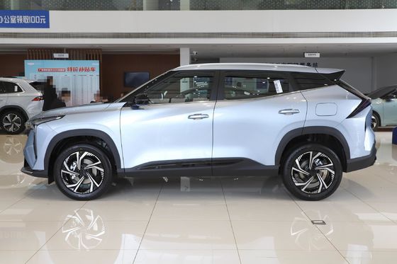 Modèle 2024 Geely Boyue1.5TD DCT SUV 5 sièges FWD voiture hybride à gaz avec avant 4 arrière 4 radar