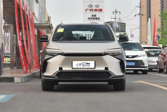 Vitesse maximale 160 Km/h 615KM Longue Endurance Toyota BZ4X PRO EV voiture batterie au lithium-ion ternaire