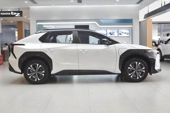 Toyota BZ4X 4 roues motrices SUV électrique de taille moyenne avec batterie au lithium-ion ternaire