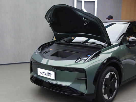 Le ZEEKR X bleu est le choix idéal pour les conducteurs adultes qui souhaitent adopter l'énergie électrique