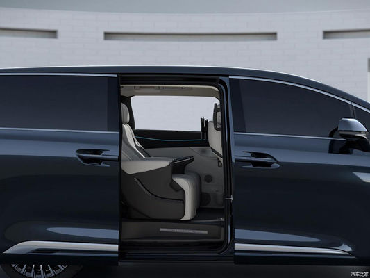 DENZA D9 MPV de luxe Le véhicule énergétique 4WD révolutionnaire avec une capacité de batterie de 103,36 kWh