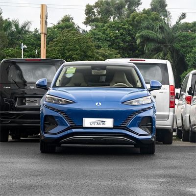230 kW de puissance totale BYD DENZA N7 électrique à grande vitesse PEV voitures de sport EV berline pour adultes