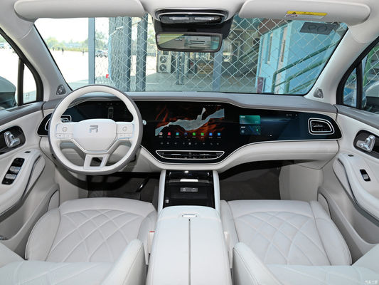 Le SUV électrique RISING R7 est une combinaison parfaite de performance et de portée.