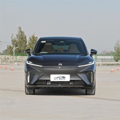 Un moteur à l'arrière de luxe SUV crossover EV de taille moyenne RISING R7 570km/670km Pure Electric