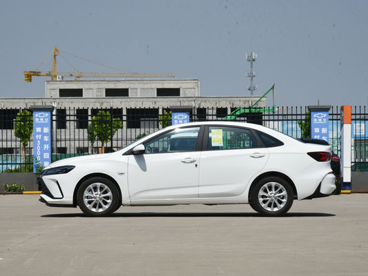 2023 2024 Chevrolet Monza Véhicules électriques Sièges en cuir naturellement aspirés Hybride 1.3t