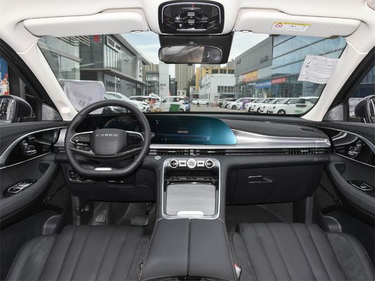 Matériau des sièges en cuir 2024 FWD chinois / 4WD 2.0T voiture à essence 4 portes 5 sièges TXL automobiles