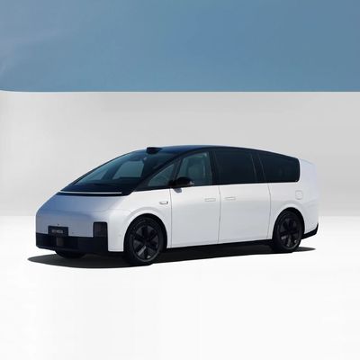 5.5s Temps d'accélération à 100km Lixiang Mega L7 L8 L9 Le meilleur MPV moyen pour les grandes familles