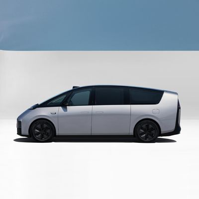 Lixiang Mega 7 sièges MPV 4WD Pure voiture électrique avec 400kW puissance maximale 5350x1965x1850
