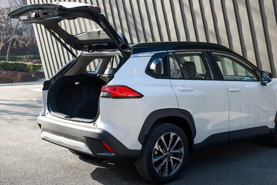 Le SUV pour l'argent 2024 Toyota Corolla Cross 2.0L voiture de sport hybride à essence