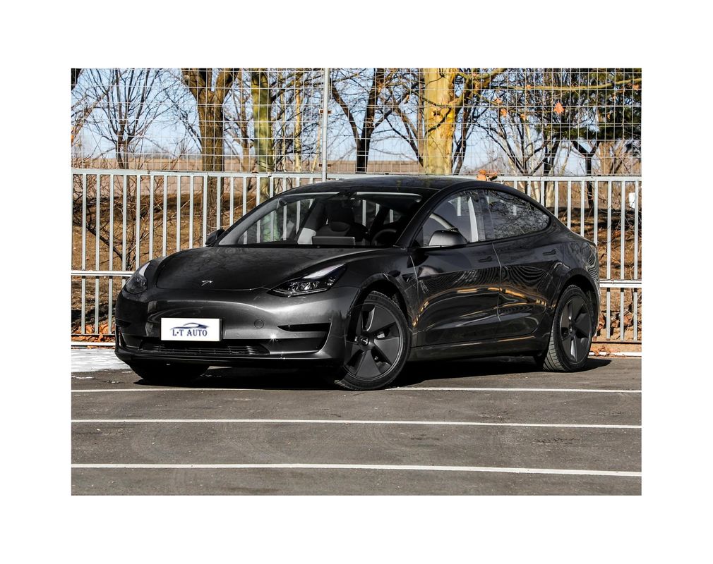 78.4KWH batterie 2024 Tesla Modèle 3 4 portes 5 sièges Véhicule électrique pour adultes