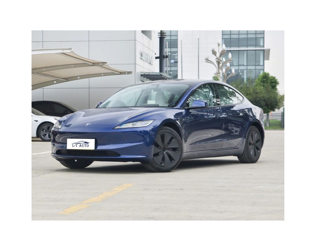 La voiture de sport électrique à longue portée à traction intégrale Tesla Model 2024 avec MAX.