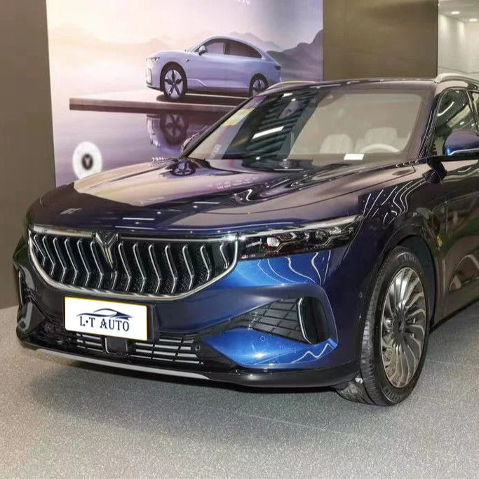 Véhicule énergétique automobile SUV Voyah de luxe gratuit EV Voiture 5 couleurs 5 portes 5 places SUV 2024
