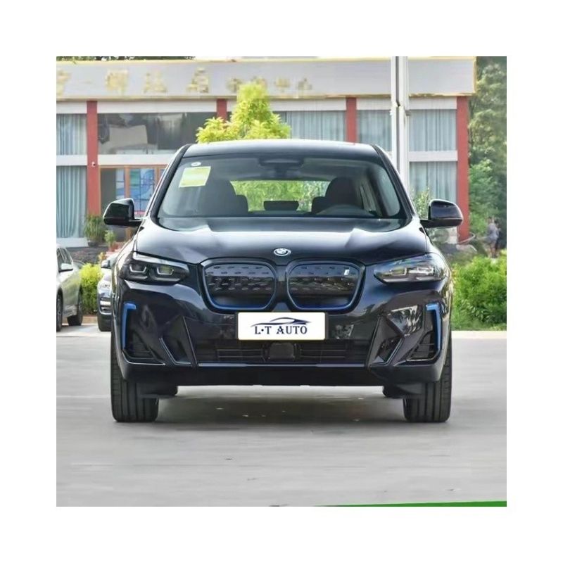 BMW iX3 voiture de patrouille électrique 4 ou 5 sièges Puissance maximale 286ps couple total 400Nm