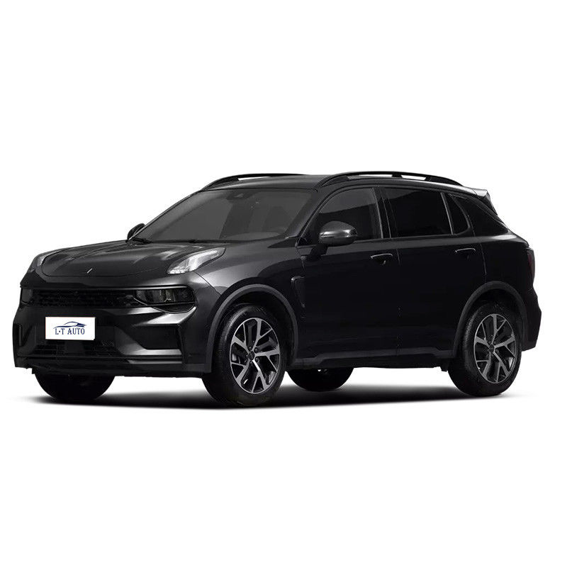 Véhicule hybride à carburant à vitesse LYNK CO 01 VUS à roue gauche avec cylindrée de 1,5 à 2,0 litres