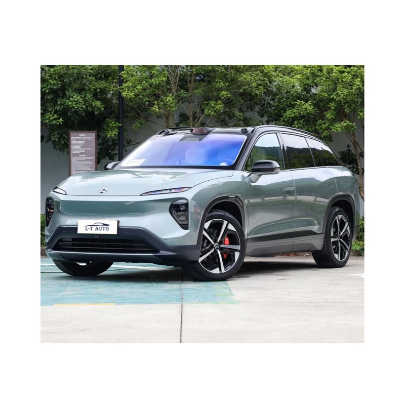 Découvrez le luxe et les performances avec le SUV 4WD électrique pur NIO ES7 en plusieurs couleurs