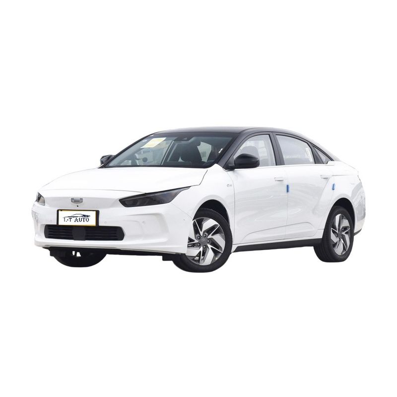 2024 Voitures électriques Géométrie Une berline 4 portes 5 places avec une autonomie de 550 km et une puissance électrique