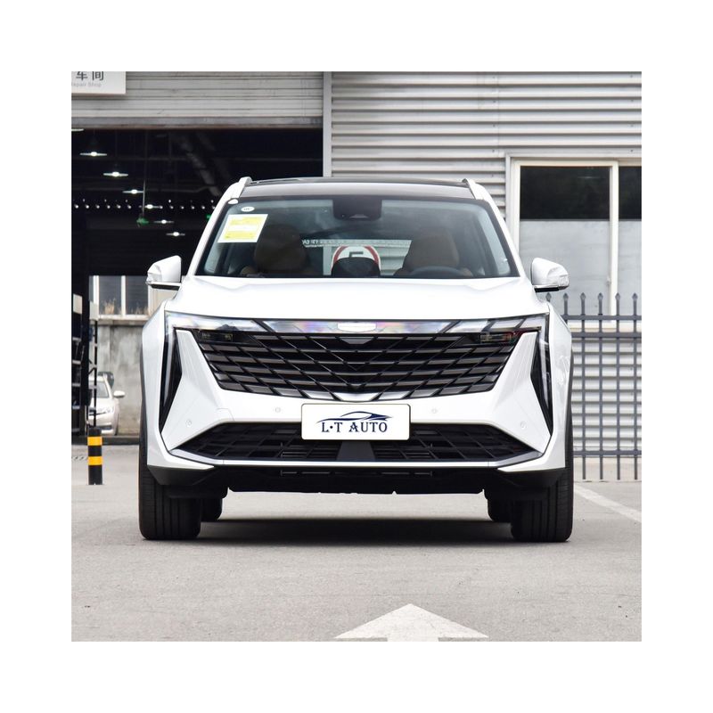 Gas/Benzine Fuel Geely Boyue L 1.5T 2.0T réglage électrique du siège du conducteur pour le luxe