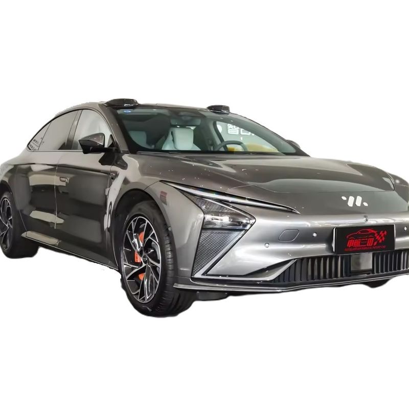 Zhiji IM LS7 SUV hybride 70kWh capacité de batterie 6.5s Accélération pour véhicule électrique