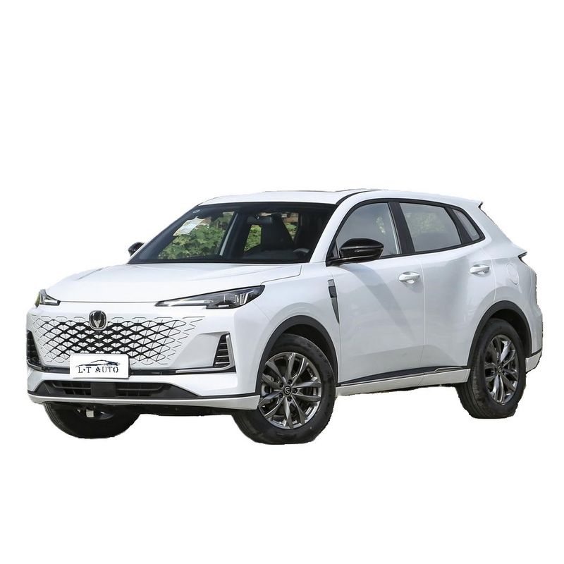 R18 Taille du pneu 2024 Changan CS55 Plus Voiture électrique à grande vitesse pour véhicules à énergie